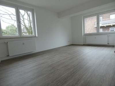 Meine Individualität – Modernisierte 2-Zimmerwohnung zzgl. Mansarde in Schlossnähe!