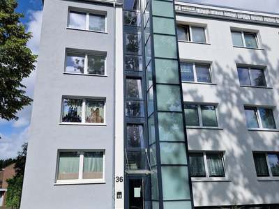 Schönes Apartment mit Dachterrasse in ruhiger Wohnlage in Düsseldorf Eller zu vermieten · frei ab 01.07.2026
