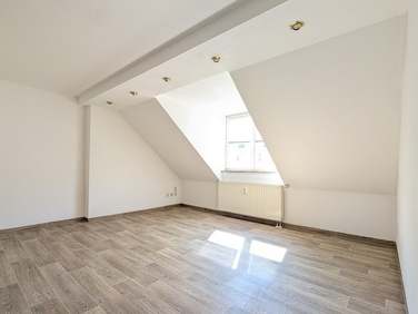 Heimelige 4-Raum-Wohnung · Sonstiges Stadtgebiet · 3.OG · frei ab 01.10.2026