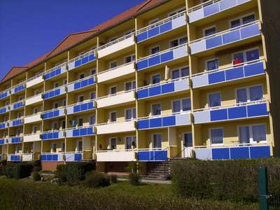 3-Zimmer-Wohnung · Meseberger Weg 32 · 3. Etage · frei ab 01.11.2026