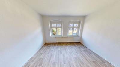 2-Raum-Erdgeschosswohnung mit Tageslichtbad