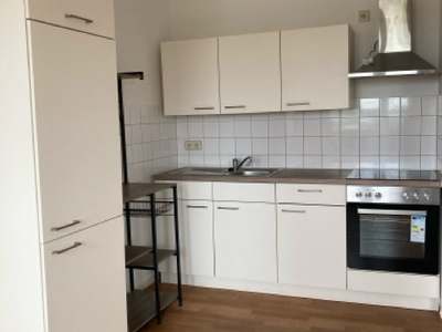 3 Zimmer mit Einbauküche