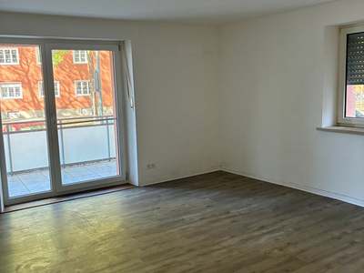 Familienglück: weitläufige 3-Zimmer-Wohnung