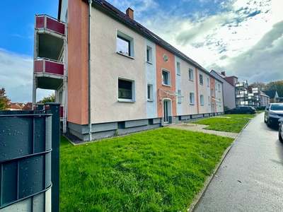 Hier findet jeder seinen Platz: 3,5-Zimmer-Stadtwohnung mit modernem Bad!