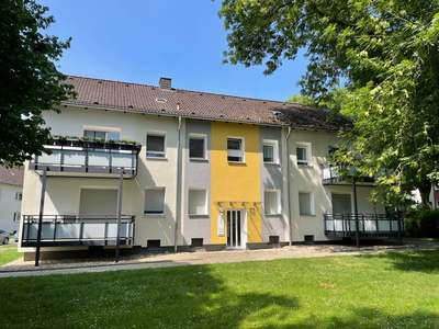 Umzug gefällig? Günstig geschnittene 2-Zi.-Wohnung mit hübschen Balkon