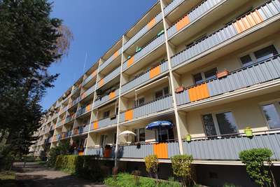 * Blumenviertel * Erstbezug nach Wohnungsrenovierung *