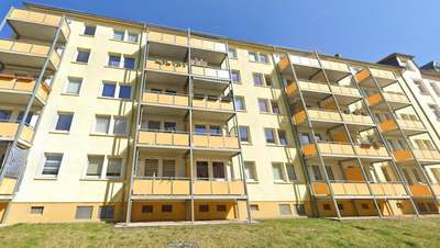 NEU sanierte Balkonwohnung nahe Parkanlage · frei ab 01.10.2026