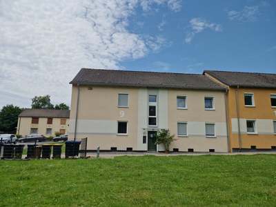 Gelegenheit: renovierte 3-Zimmer-Wohnung mit Balkon