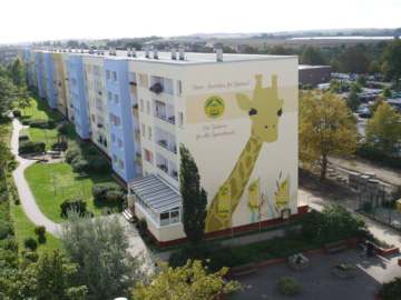Gut geschnitten und modernisiert – 3-Raum-Wohnung mit Loggia! · frei ab 01.11.2026