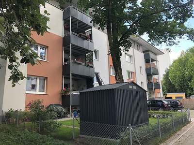 Schöne 3-Zimmer Wohnung in modernisiertem Haus mit großem Balkon · frei ab 01.12.2026