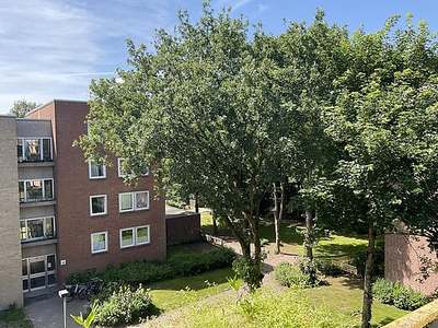 Bezugsfertige 3-Zimmer-Wohnung mit Terrasse und Garten!