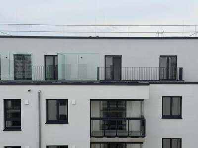Top Neubau-DG-2-Zimmer-Wohnung mit Terrasse