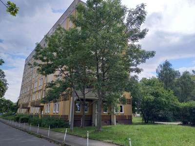 Erstbezug nach Sanierung: familienfreundliche 3-Zimmer-Wohnung mit Balkon
