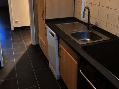 VAHRENWALD | moderne 3-Zimmer-Wohnung mit Balkon und Parkett | EBK möglich