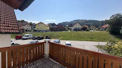 Ihr neues Zuhause in Rotheau: 3-Zimmer-Wohnung mit Balkon