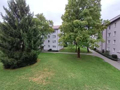 Moderne 2,5-Zimmer-Wohnung mit Balkon in Moosach · frei ab 01.11.2026