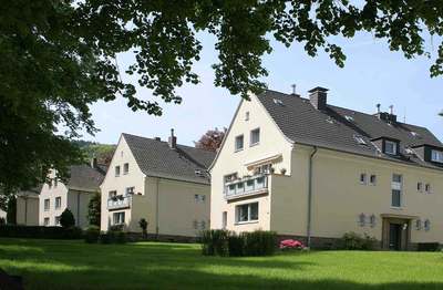 2 ½-Zimmer-Wohnung mit Balkon und bodengleicher Dusche im grünen Wehringhausen · Verfügbarkeit: nach Vereinbarung