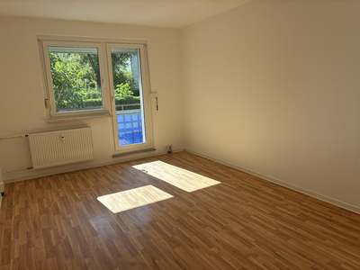 ruhige 1-Zimmer Erdgeschosswohnung in der Senftenberger Straße 1B (MIT WBS!)