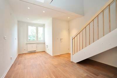 Maisonette-Wohnung mit zwei Balkonen · frei ab 30.06.2026