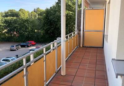 Kompakte 2-Zimmer-Wohnung mit Balkon in ruhiger Gegend