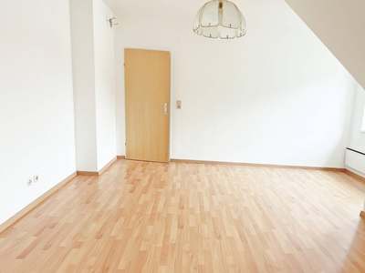 Sofortbezug: Gemütliche 1-Zimmer-Wohnung · Top 5