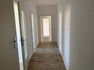 Nur mit Wohnberechtigungsschein: großzügig geschnittene 2-Raumwohnung · frei ab 01.11.2026