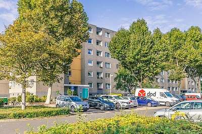 Gut geschnittene 3-Zimmer-Wohnung frisch renoviert mit Balkon
