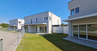 4-Zimmer-Wohnung · KAPELLN IX A · Top RH 2