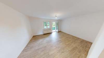 Am Stadtrand gelegene Altbauwohnung mit Balkon · frei ab 01.10.2026