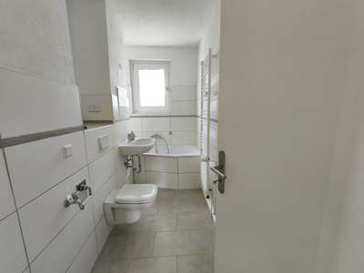 Familienwohnung mit Balkon in ruhiger Lage!