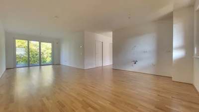 3-Zimmer-Wohnung mit Balkon, Top 8