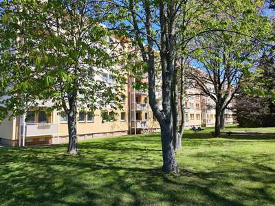 Helle 3-Raum-Wohnung in ruhiger Wohnanlage