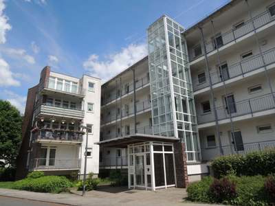 Individuelle 2-Zimmer-Wohnung mit Balkon