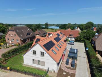 Neubau in traumhafter Lage in Mühl Rosin · Verfügbarkeit: sofort
