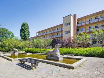 Renovierungsbedürftiges Singleappartement mit Balkon in Alt-Hohenschönhausen neu zu vermieten