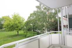 2-Raumwohnung mit Wintergarten und Balkon