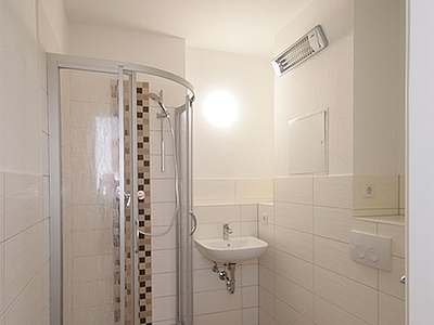 3-Raum-Wohnung Rigaer Straße 10 · Frisch sanierte Wohnung mit großem Balkon · frei ab 01.01.2027