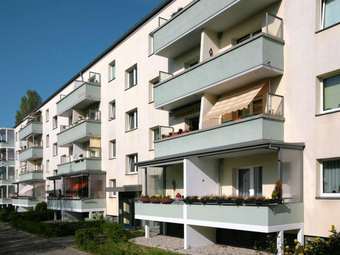 Grün gelegen