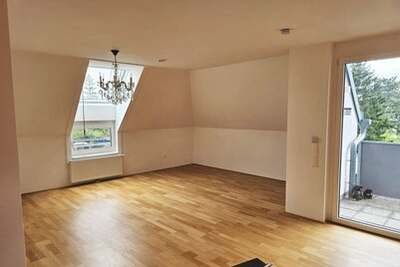 Wiener Neustadt betreutes Wohnen – 2 Zimmerwohnung mit Loggia