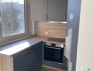Perfekt für uns: praktische 3-Zimmer-Wohnung mit Einbauküche