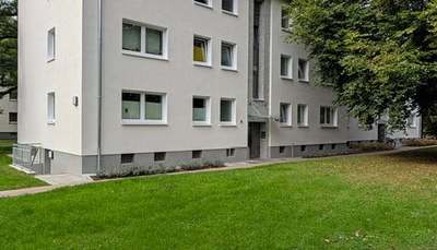 3,5-Zimmer-Wohnung zu vermieten, Gebäude modernisiert (2025)