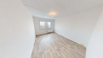 2-Raum-Wohnung mit Blick ins Erzgebirge · frei ab 30.09.2026