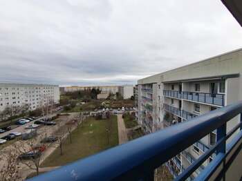 **FRISCH RENOVIERT**3-Zimmer-Wohnung // DG // B...