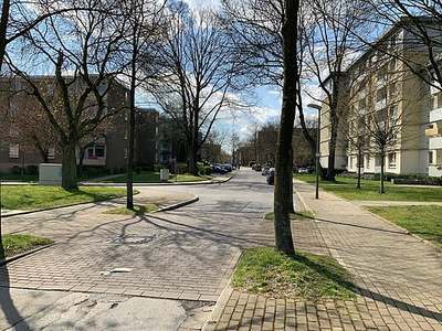 Familienfreundliche 4-Zimmer-Wohnung in Essen  85,17 m² auf der 3. Etage links · frei ab 13.11.2026