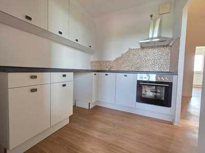 Gemütliche Familienwohnung mit moderner Einbauküche