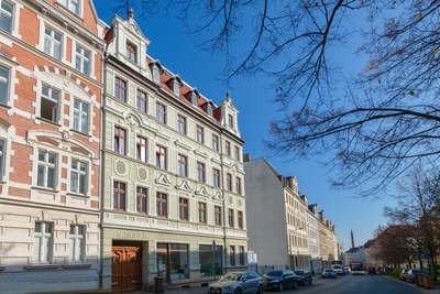 familienfreundliche 3-Zimmer im Altbau · Verfügbarkeit: nach Absprache - in Teilsanierung
