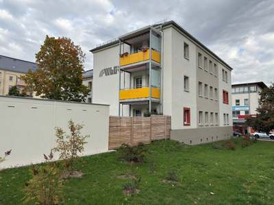 Verfügbar ab September - Exklusive und barrierearme 3-Zimmer-Wohnung in zentrumsnaher Bestlage · Zentrumsnähe · EG