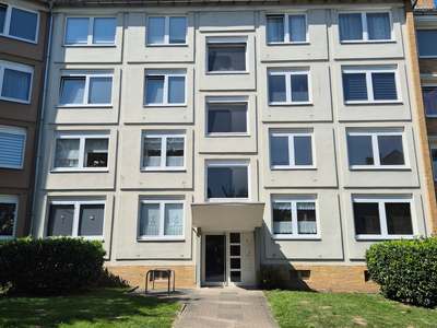 Helle 3-Zimmer-Wohnung mit Balkon · frei ab 01.11.2026