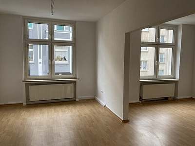Demnächst frei! 5-Zimmer-Wohnung in Essen Frohnhausen · frei ab 02.10.2026