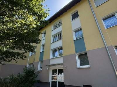 Ihr neuer Rückzugsort: Erleben Sie entspannte Momente auf Ihrem großzügigen Sonnenbalkon!
